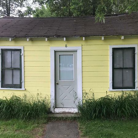 فندق Millinocketفي  Katahdin Cabins المظهر الخارجي الصورة