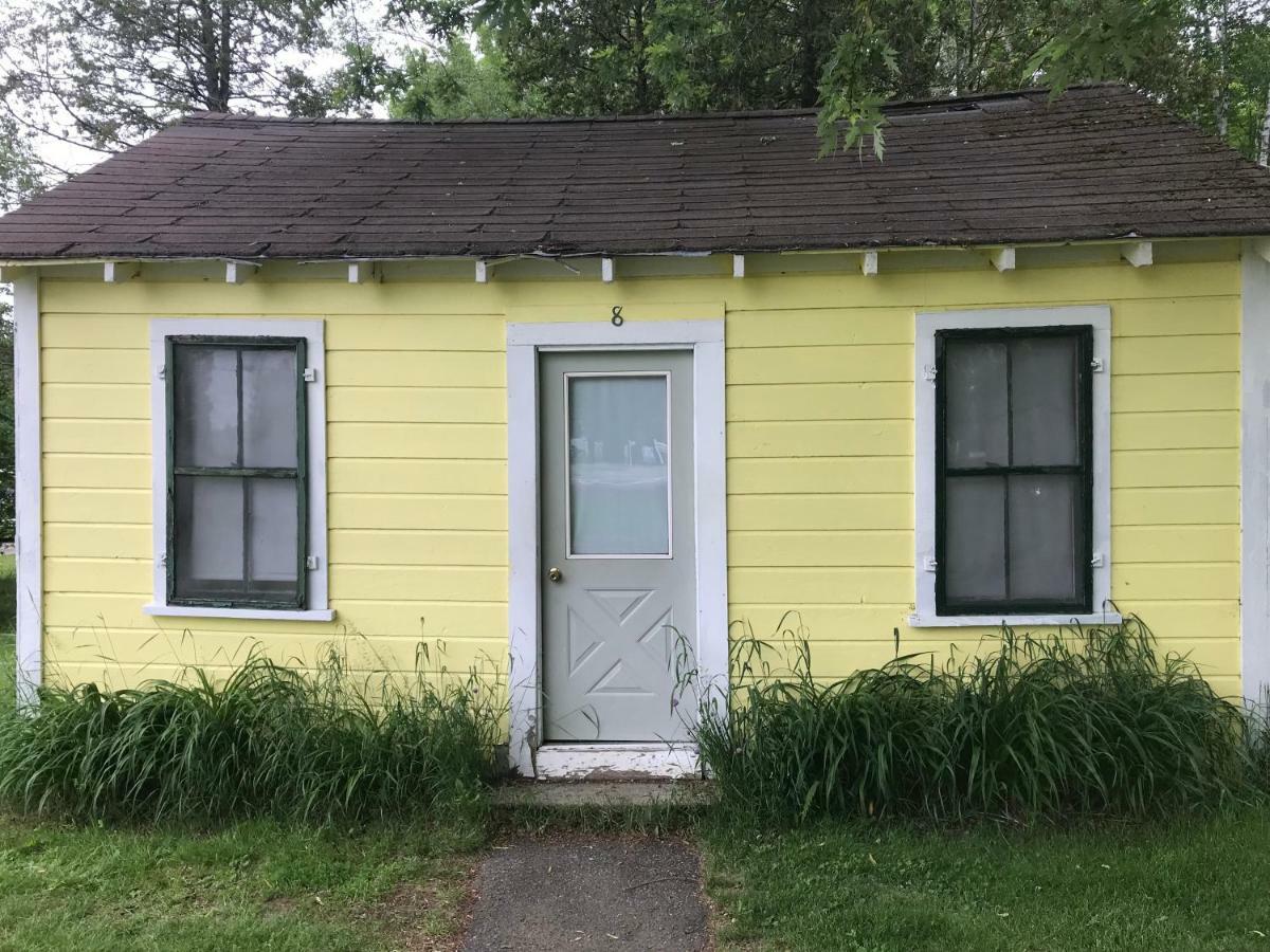 فندق Millinocketفي  Katahdin Cabins المظهر الخارجي الصورة
